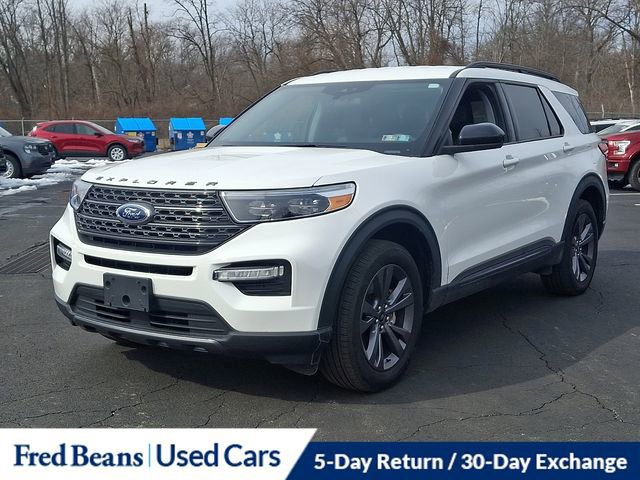 Certified 2023 Ford Explorer XLT w/ Equipment Group 202A image 2