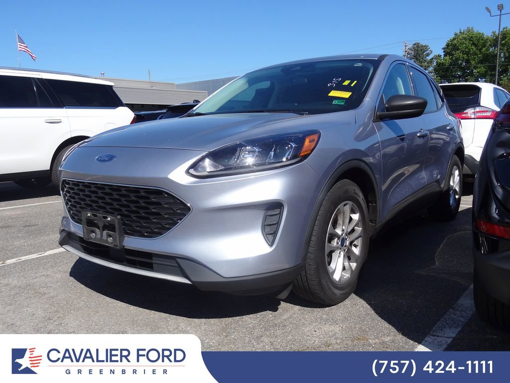 Certified 2022 Ford Escape SE w/ Convenience Package FWD image 3