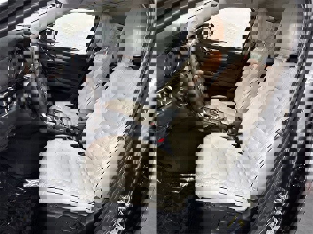 Used 2024 MAZDA CX-5 AWD 2.5 S w/ Preferred Package image 3