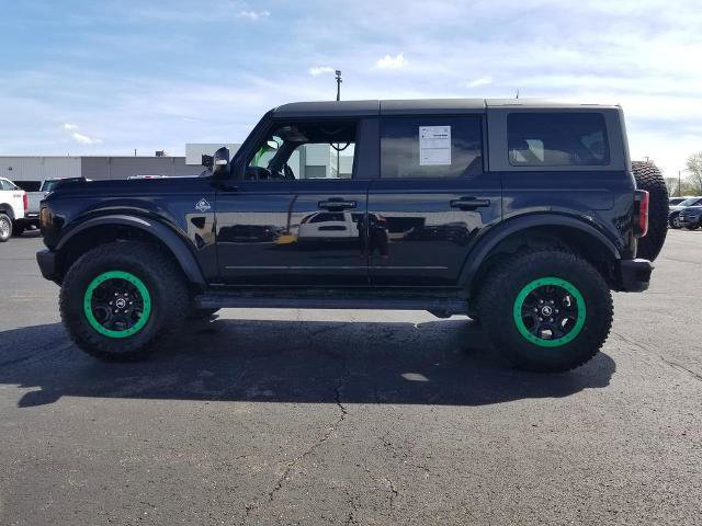 Certified 2024 Ford Bronco Outer Banks w/ Sasquatch Package AWD/4WD image 2