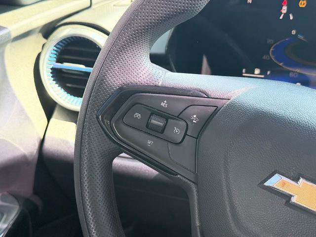 Used 2024 Chevrolet Trax LT FWD image 16