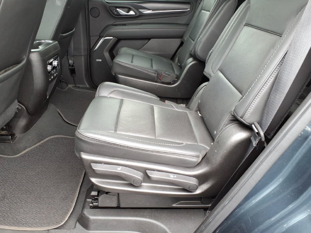 Used 2021 GMC Yukon Denali w/ Denali Ultimate Package AWD/4WD image 14