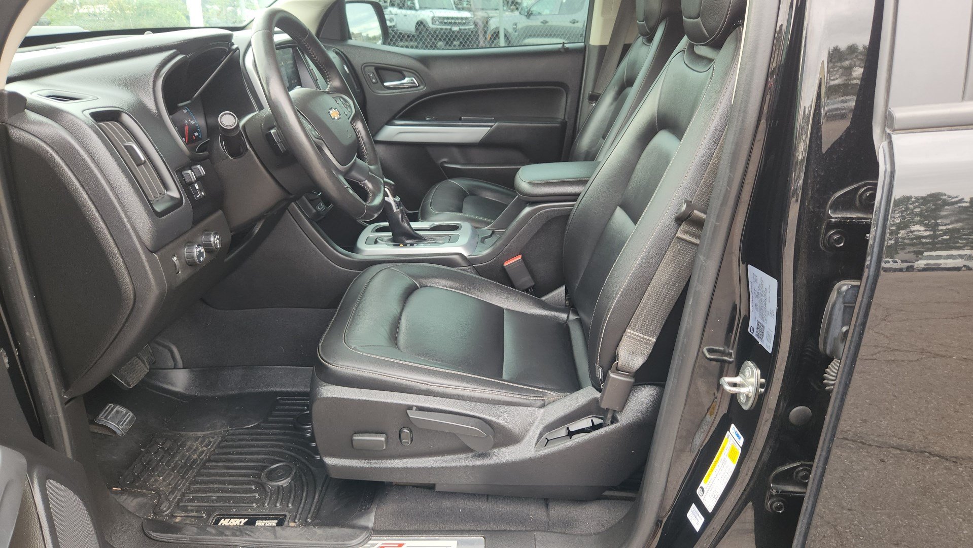 Used 2022 Chevrolet Colorado ZR2 AWD/4WD image 19
