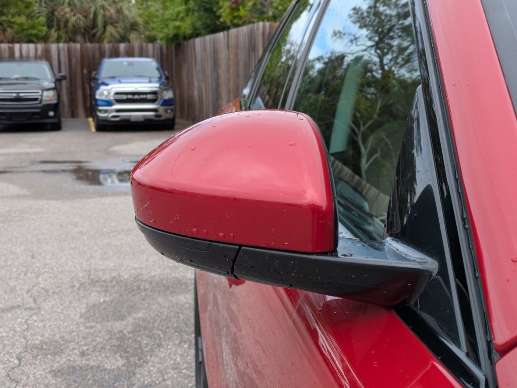 Used 2017 Jaguar F-PACE Prestige image 11