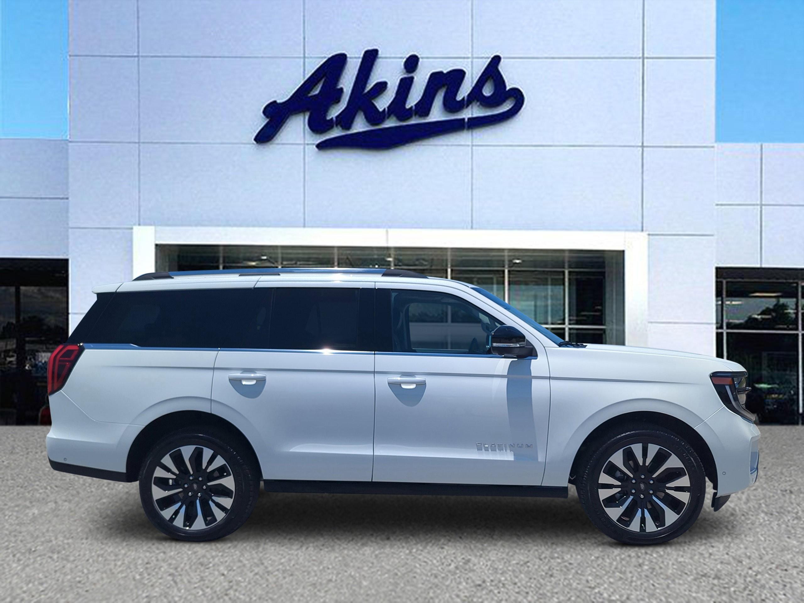 Certified 2025 Ford Expedition Platinum w/ Driver's Package