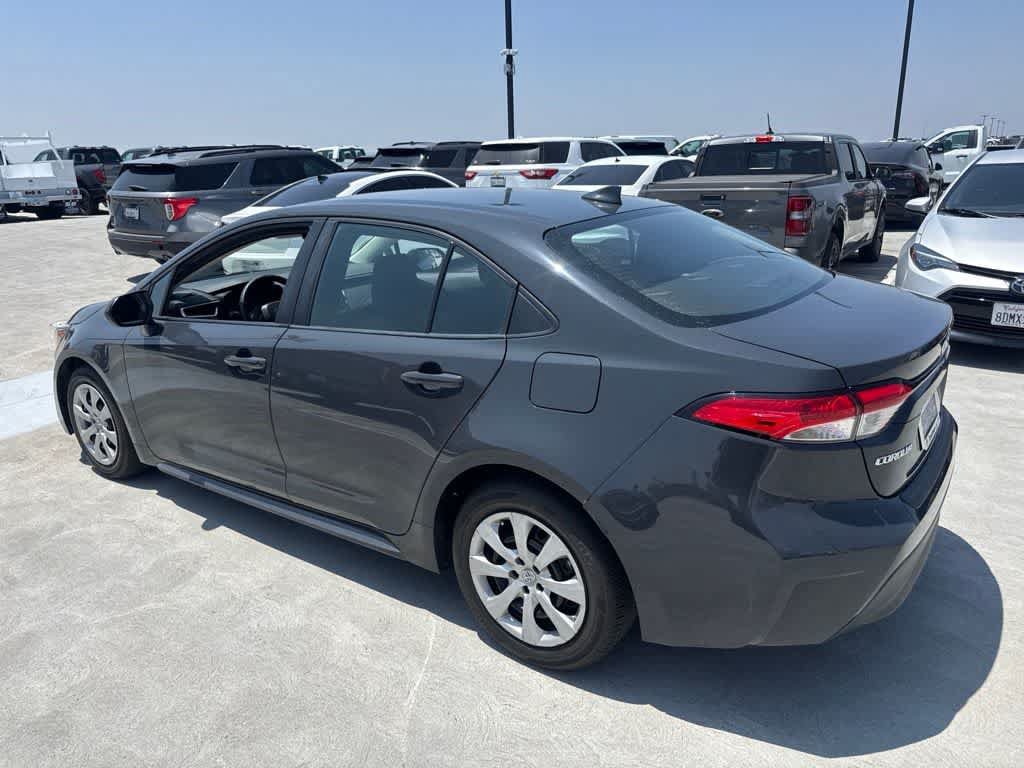 Used 2024 Toyota Corolla LE FWD image 3