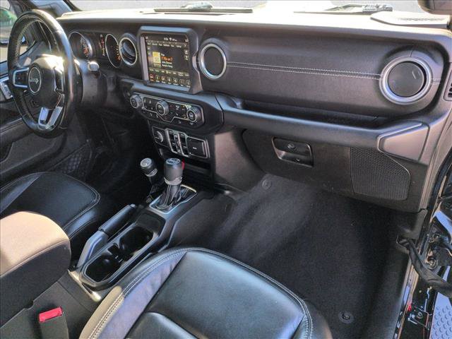 Used 2018 Jeep Wrangler Unlimited Sahara AWD/4WD image 21