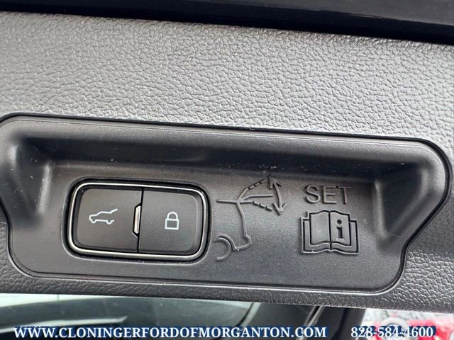 Certified 2023 Ford Explorer XLT image 13