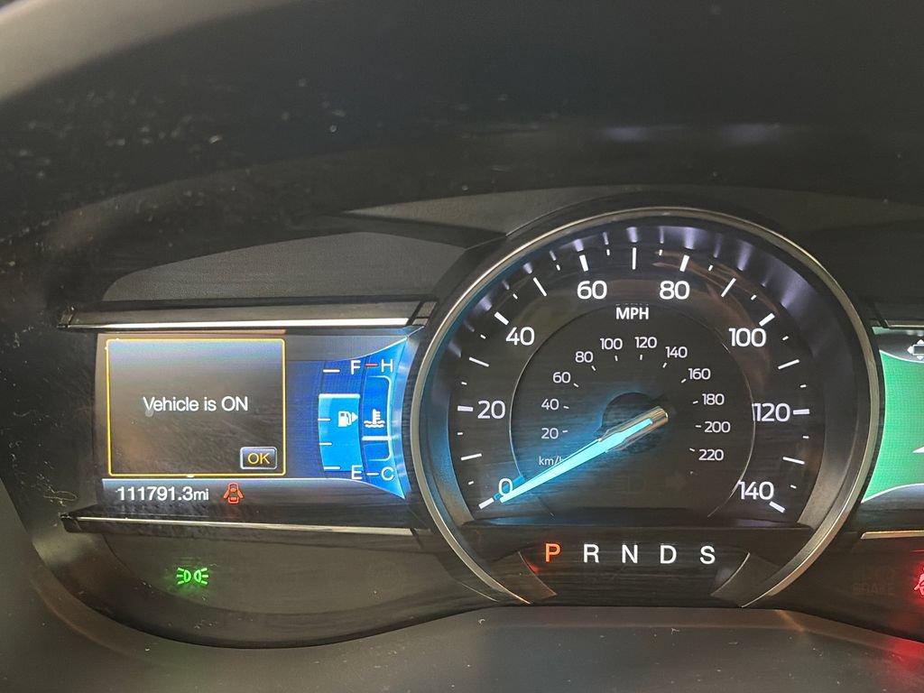 Certified 2018 Ford Explorer XLT w/ Equipment Group 202A AWD/4WD image 15