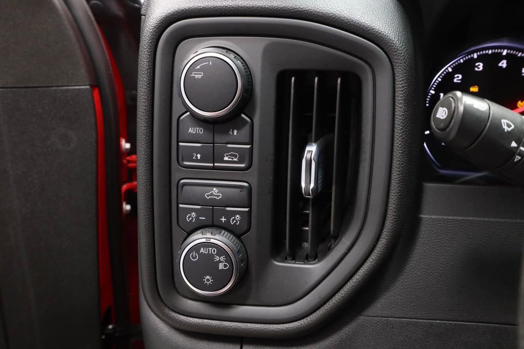 Used 2023 Chevrolet Silverado 1500 Custom w/ LPO, Dark Essentials Package image 26
