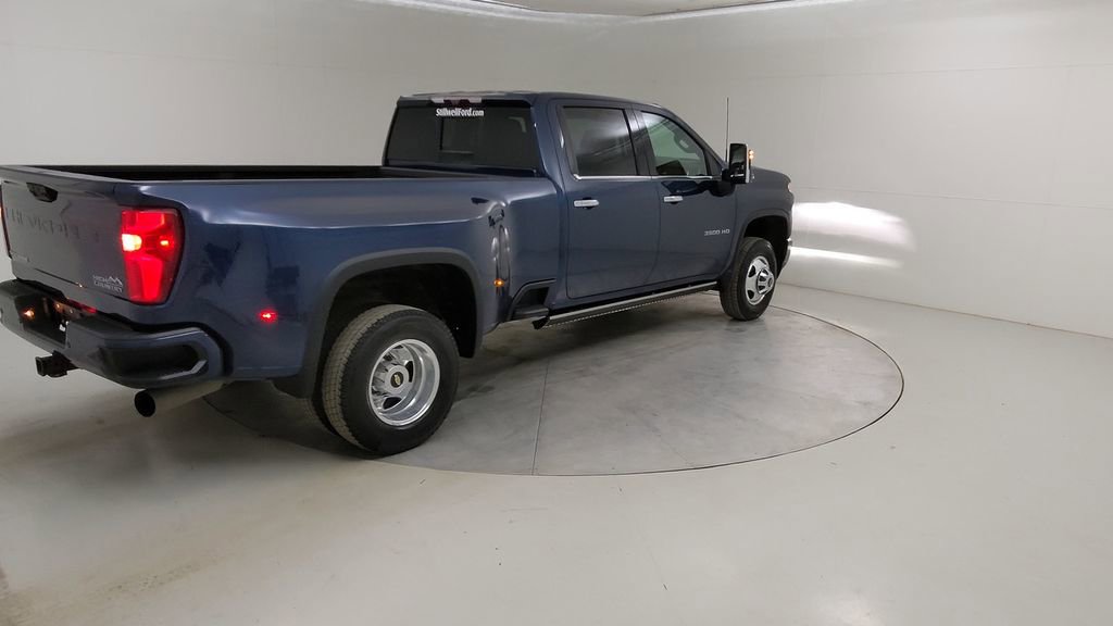Used 2021 Chevrolet Silverado 3500 High Country image 14