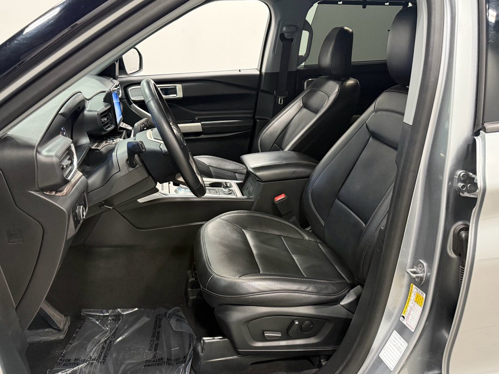 Certified 2024 Ford Explorer Limited image 10