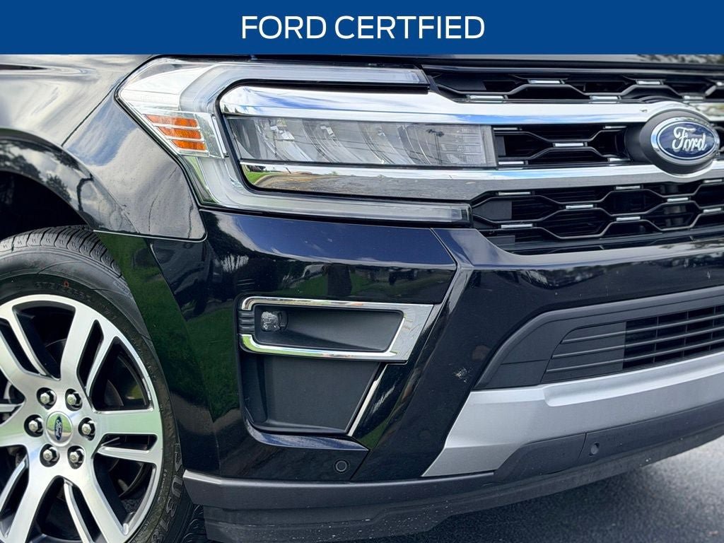 Certified 2024 Ford Expedition Max Limited RWD image 3