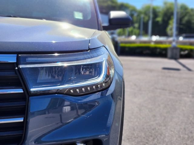 Certified 2025 Ford Explorer Active w/ Active Comfort Package AWD/4WD image 10