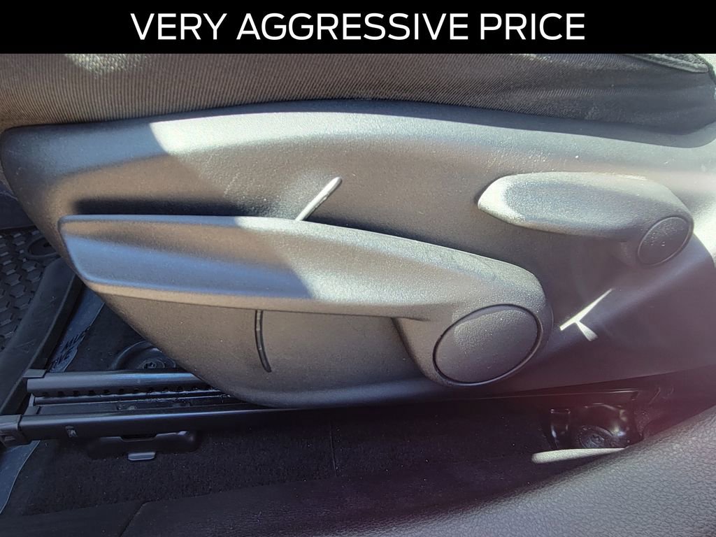 Used 2019 Jeep Compass Latitude w/ Cold Weather Group image 15