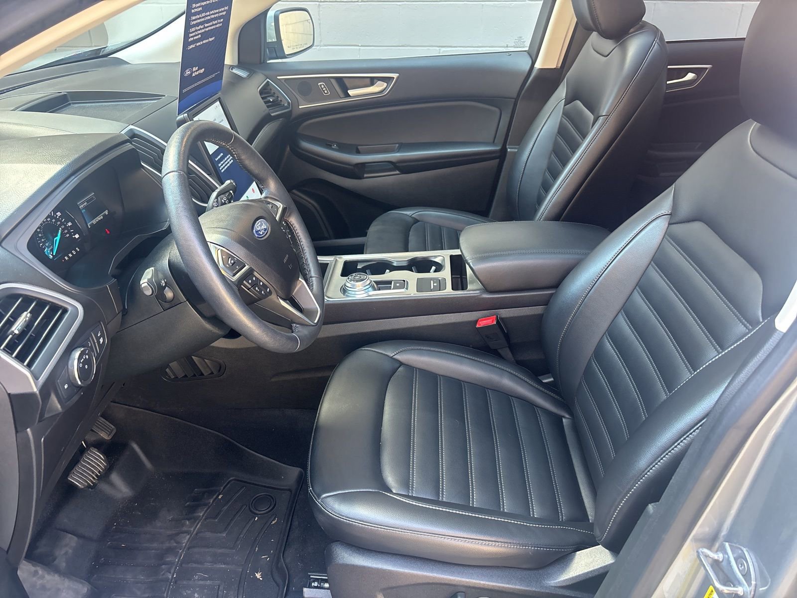 Certified 2022 Ford Edge SEL w/ Convenience Package AWD/4WD image 17