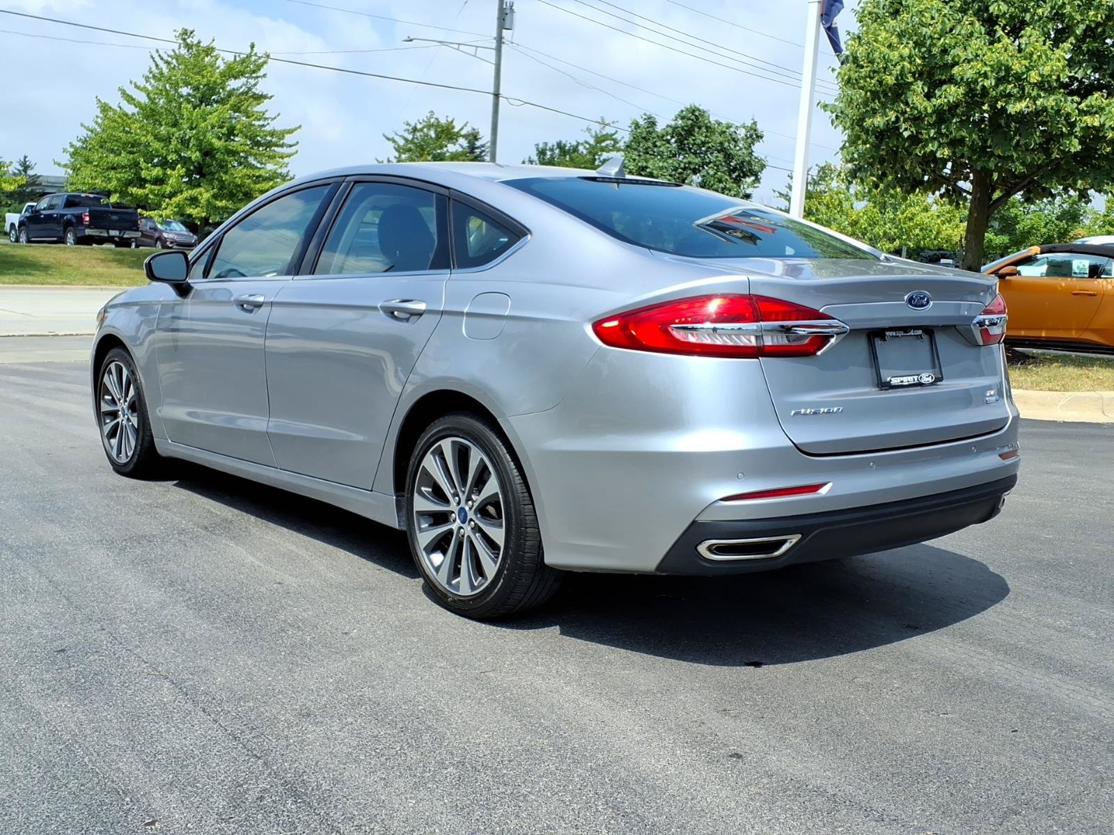 Certified 2020 Ford Fusion SE AWD/4WD image 7