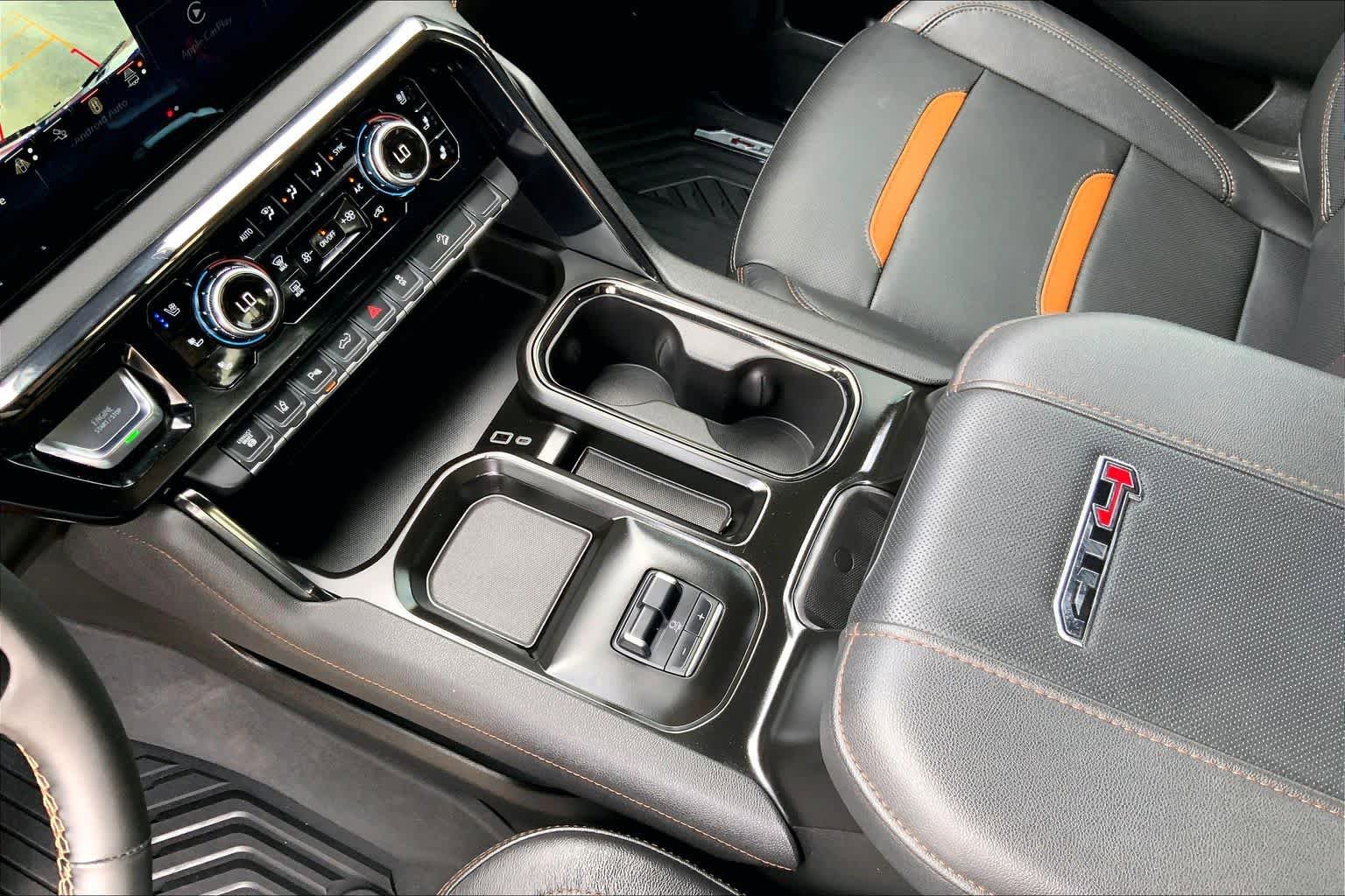 Used 2024 GMC Sierra 2500 AT4 w/ AT4 Premium Plus Package AWD/4WD image 15