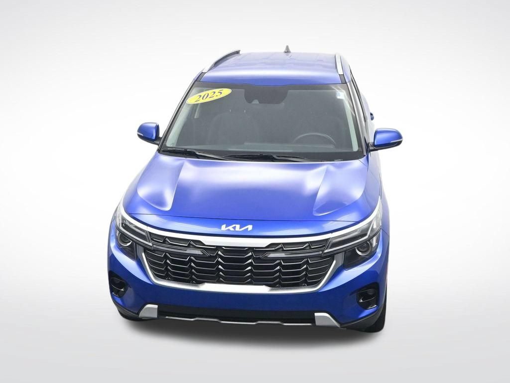 Used 2025 Kia Seltos S FWD image 23