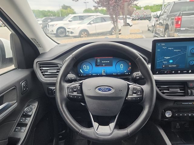 Certified 2024 Ford Escape Platinum AWD/4WD image 9