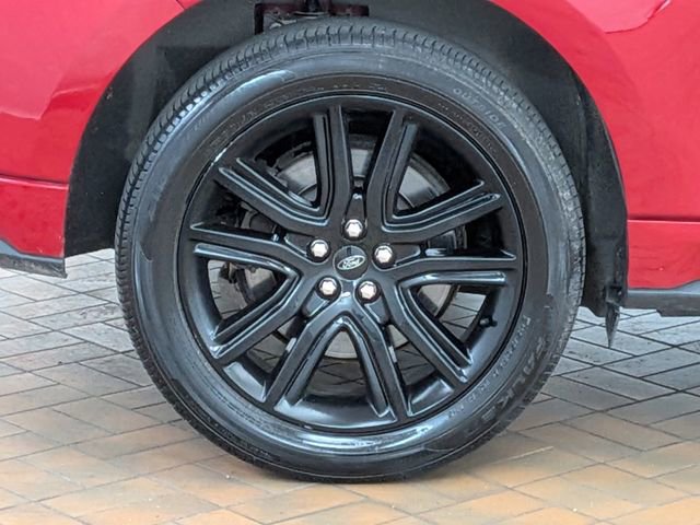 Certified 2022 Ford Edge ST-Line w/ Class II Trailer Tow Package AWD/4WD image 11