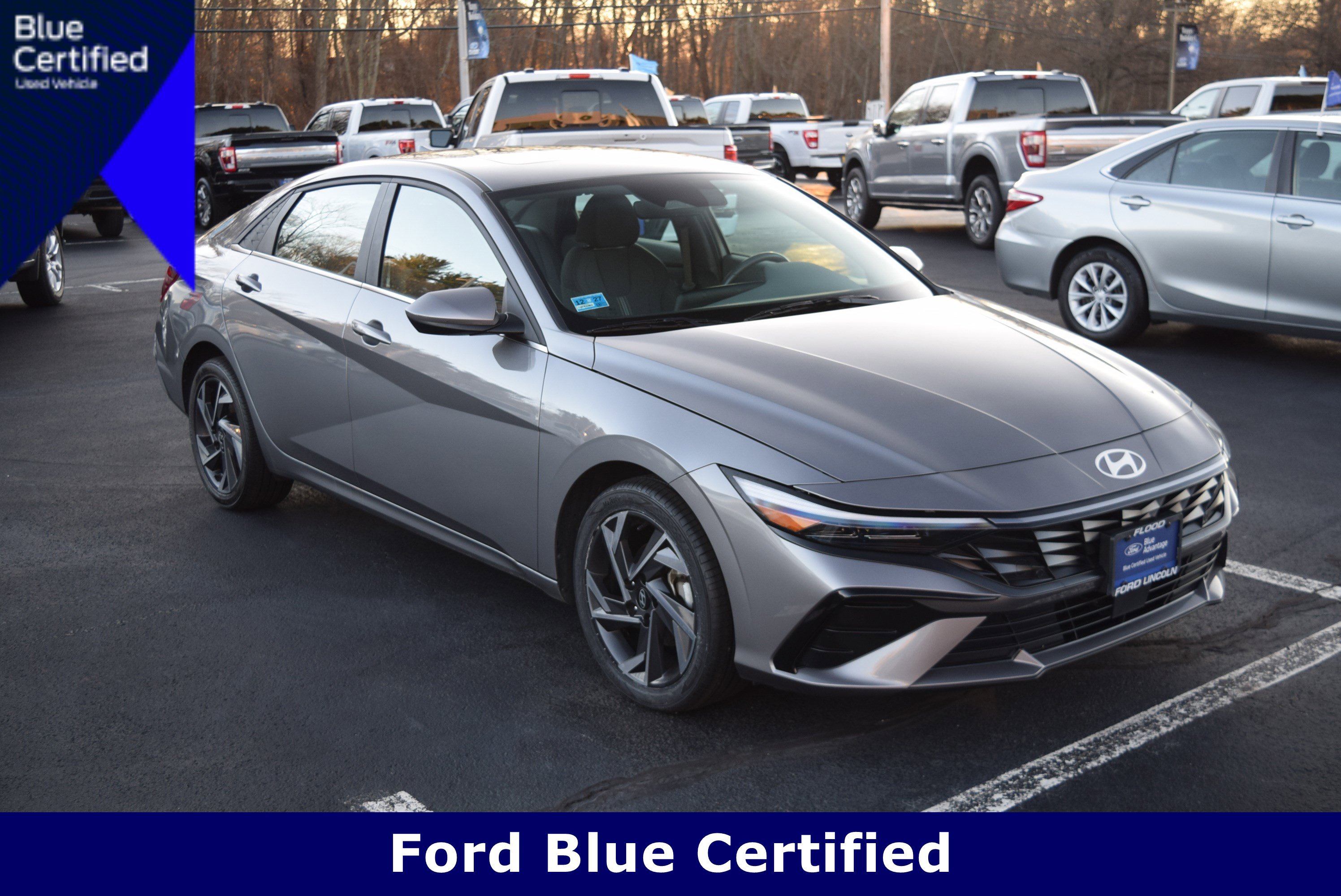 Used 2024 Hyundai Elantra SEL w/ Convenience Package image 1