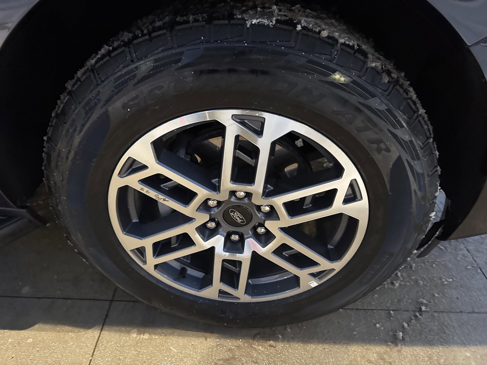 Certified 2025 Ford Expedition Active image 21