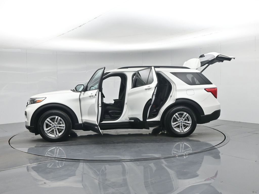 Certified 2022 Ford Explorer XLT image 41