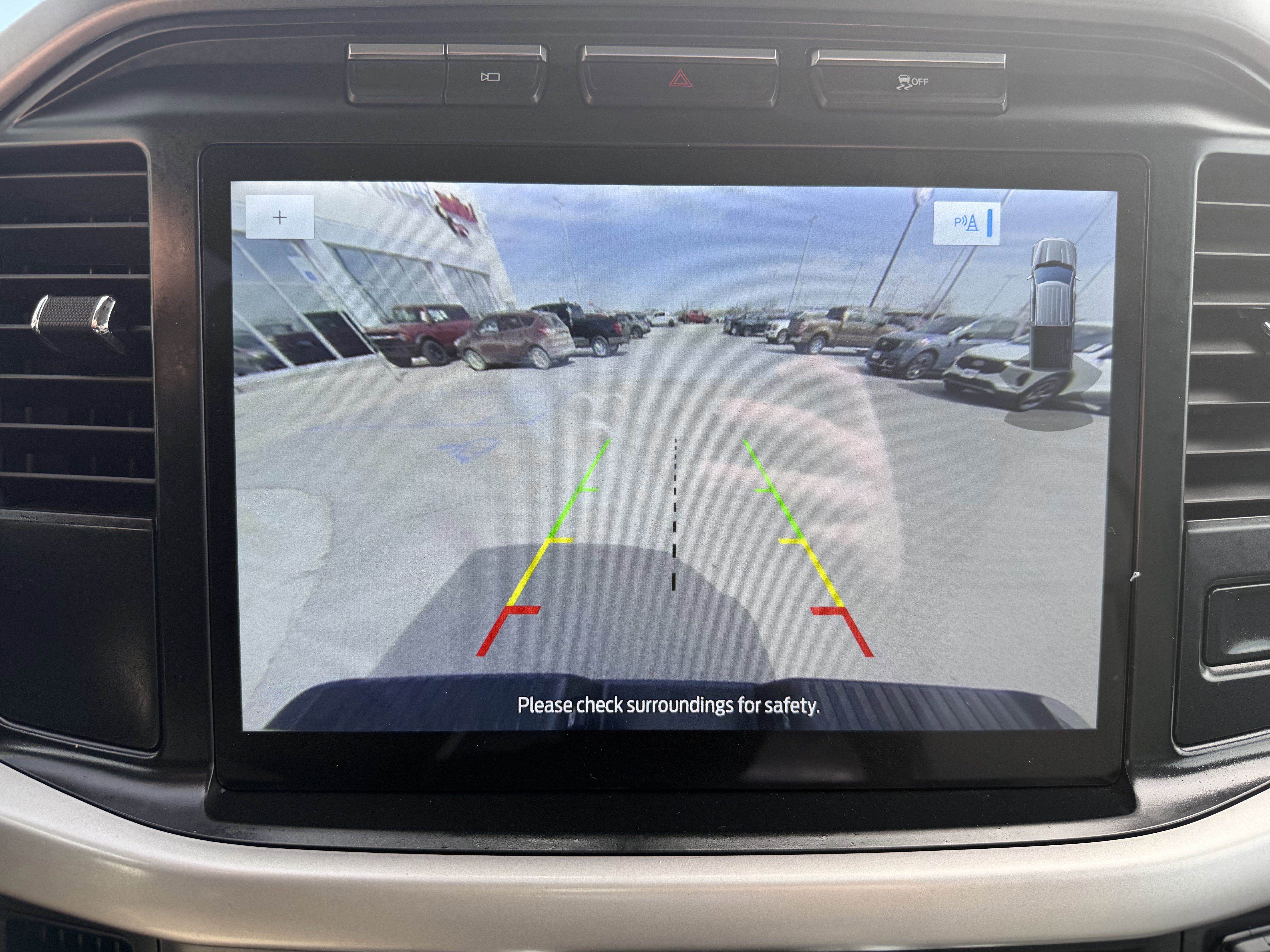 Certified 2022 Ford F150 XLT w/ Equipment Group 302A High image 23