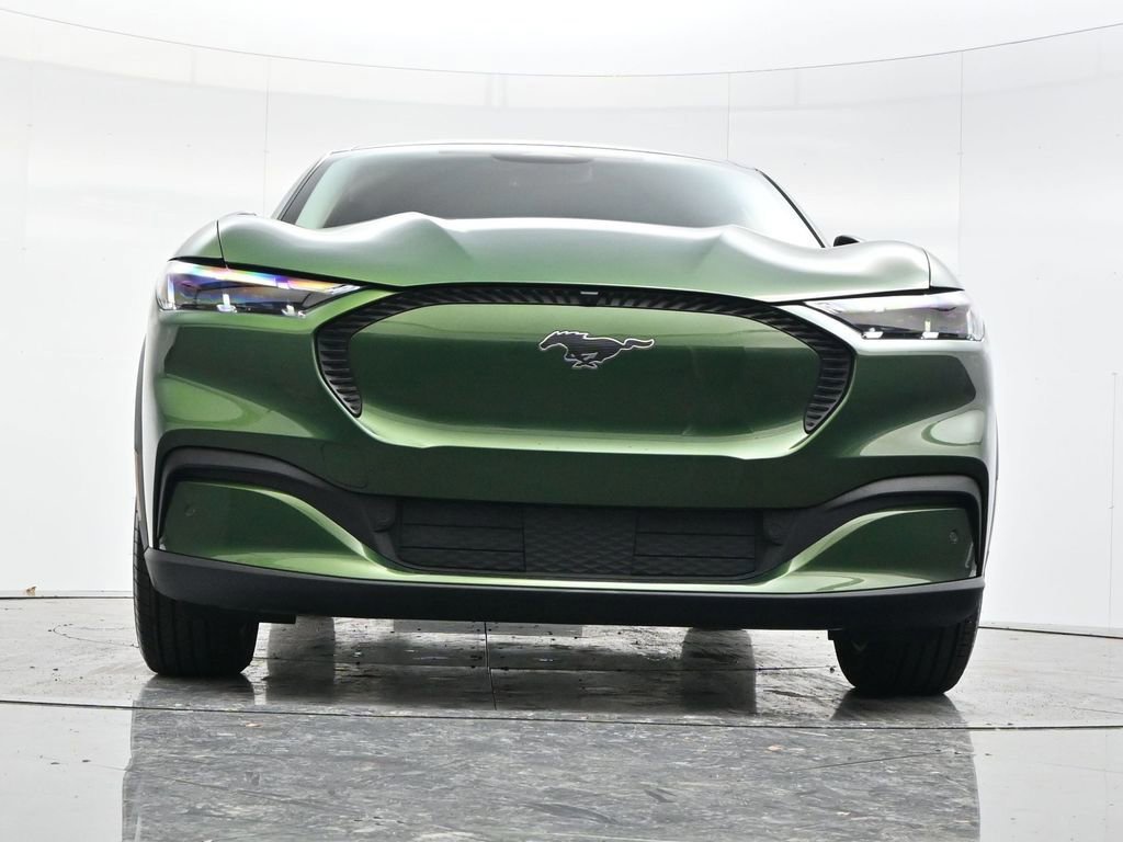 Certified 2025 Ford Mustang Mach-E Select w/ Comfort Package Lite image 11