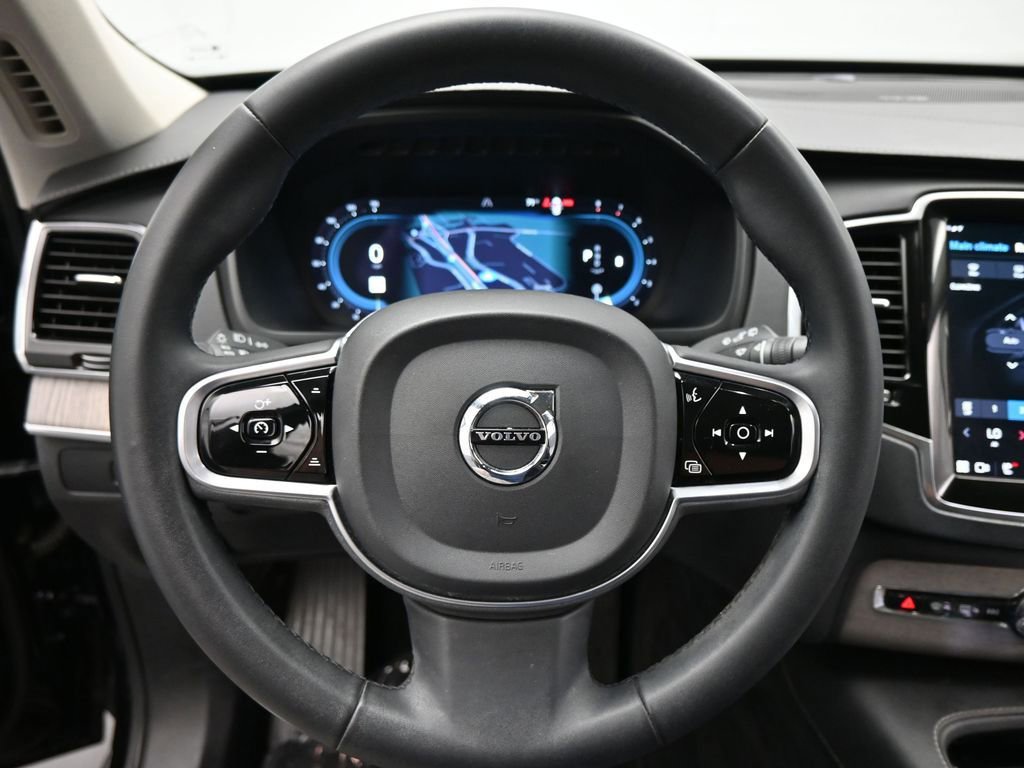 Used 2023 Volvo XC90 B6 Ultimate w/ Protection Package Premier image 40