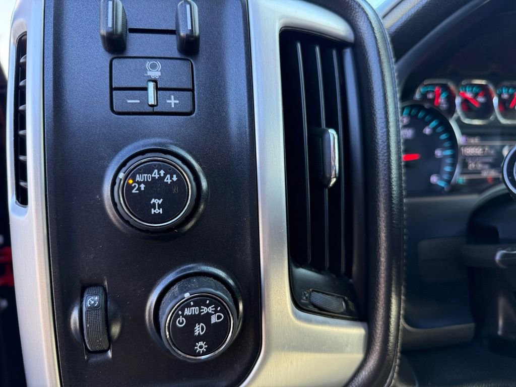 Used 2018 GMC Sierra 1500 SLT AWD/4WD image 17