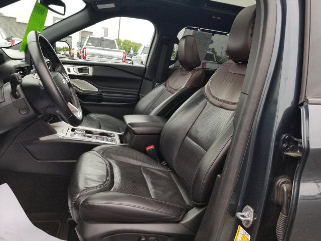 Certified 2023 Ford Explorer Platinum w/ Technology Package AWD/4WD image 12