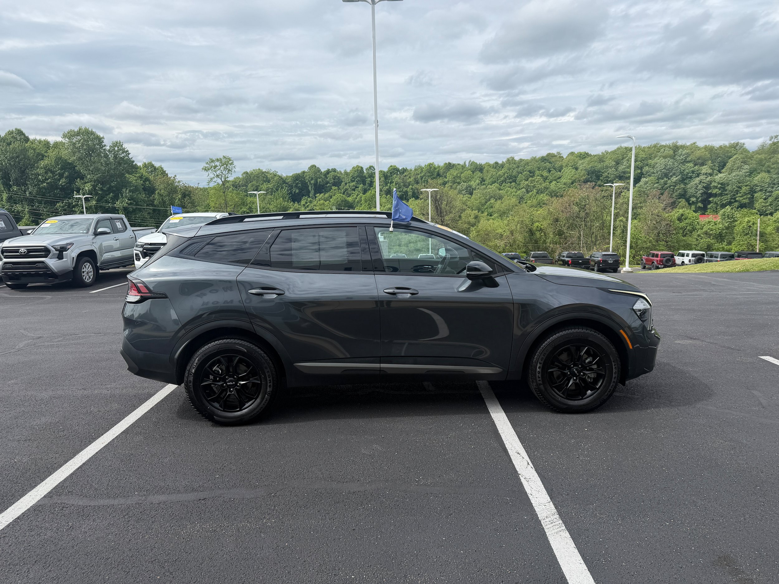 Used 2023 Kia Sportage X-Pro AWD/4WD image 6