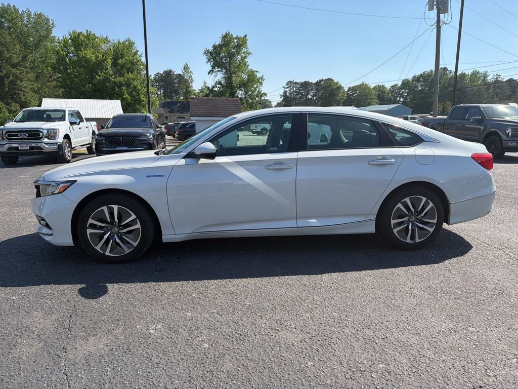 Used 2019 Honda Accord Touring image 2