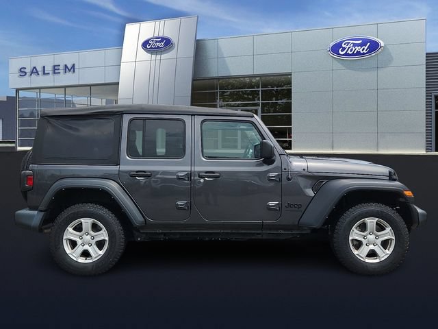 Used 2022 Jeep Wrangler Unlimited Sport AWD/4WD image 2