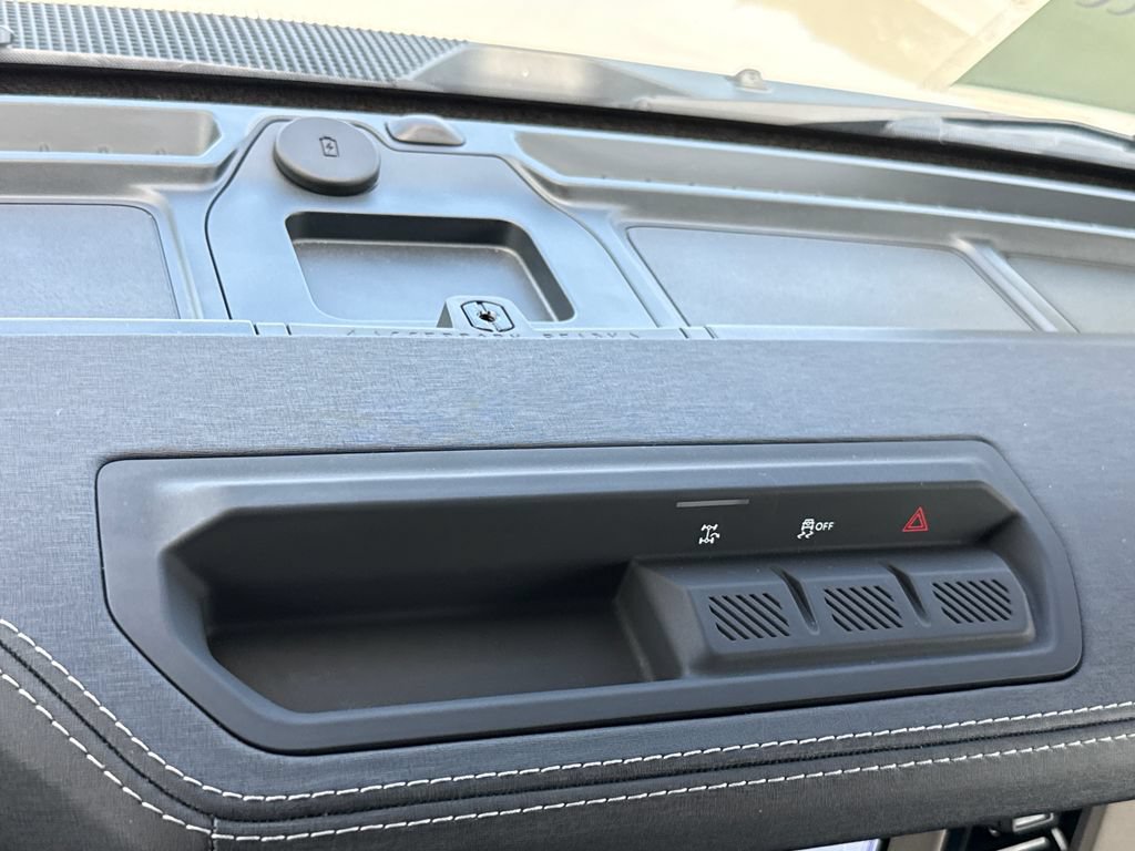 Certified 2025 Ford Bronco Outer Banks AWD/4WD image 20