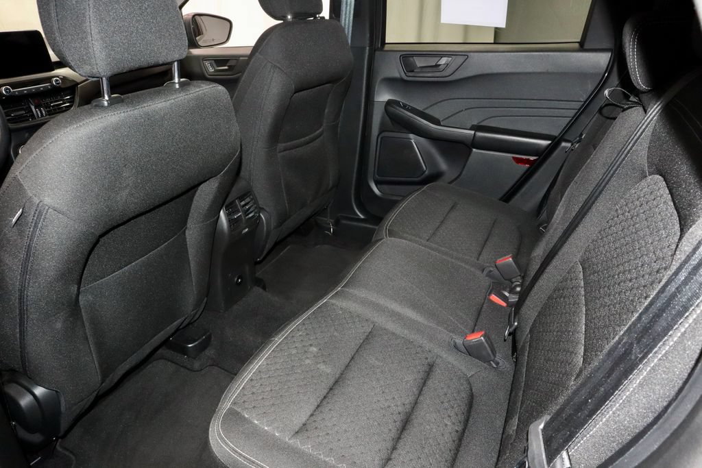 Certified 2025 Ford Escape Active AWD/4WD image 20