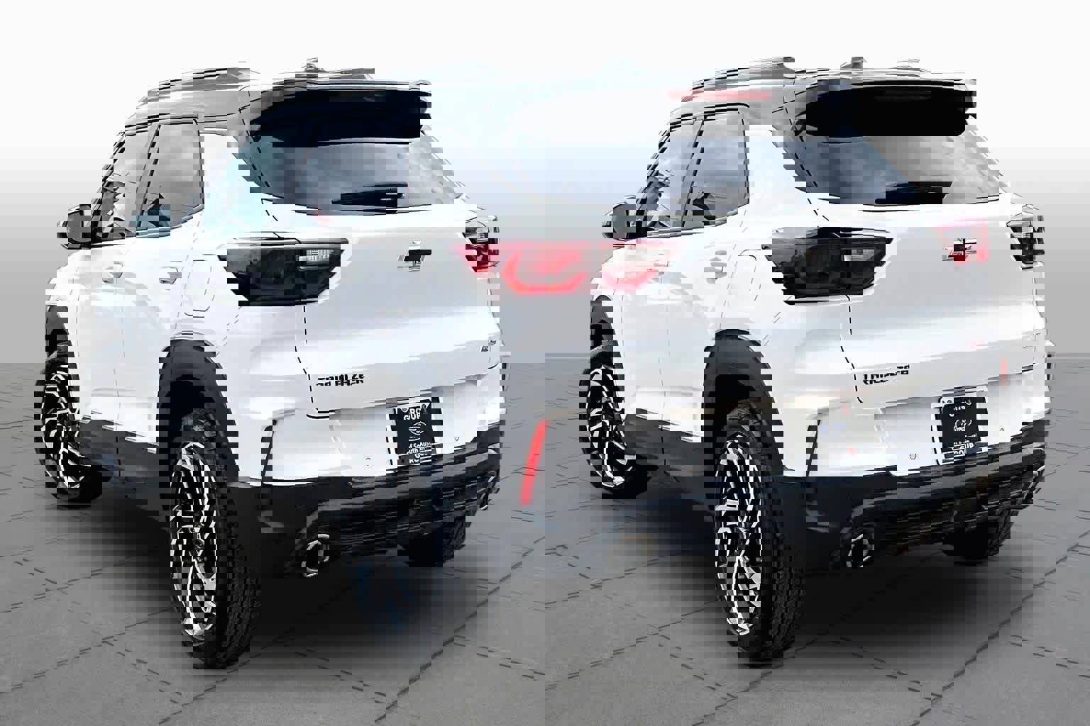 Used 2025 Chevrolet TrailBlazer RS w/ Convenience Package image 4