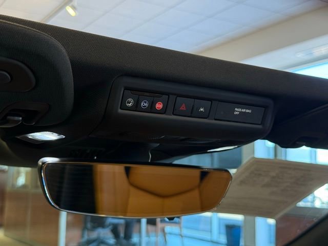 Used 2024 Chevrolet Corvette Stingray Preferred Conv w/ 2LT image 37