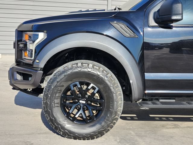 Certified 2019 Ford F150 Raptor w/ Equipment Group 801A Mid AWD/4WD image 9