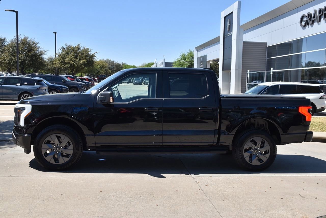 Certified 2025 Ford F150 Lightning Flash image 4