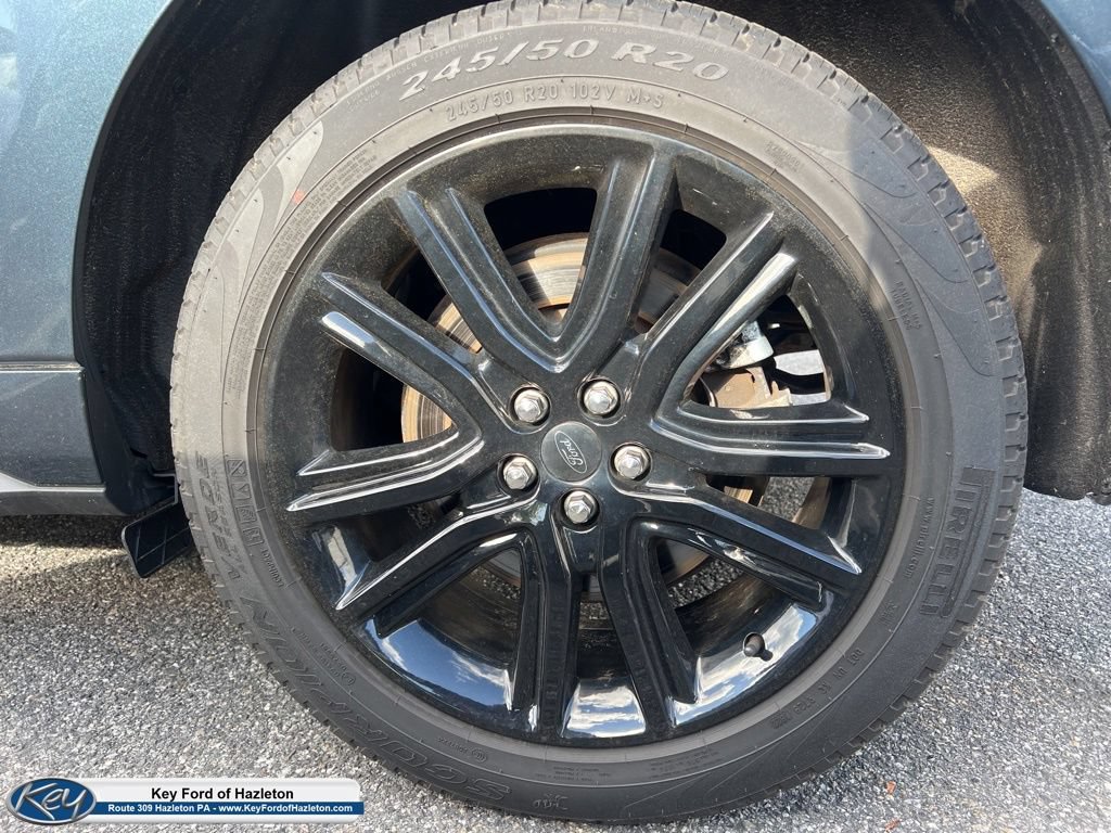 Certified 2022 Ford Edge ST-Line w/ Class II Trailer Tow Package AWD/4WD image 7