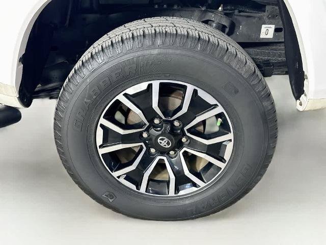 Used 2020 Toyota Tacoma TRD Sport RWD image 4
