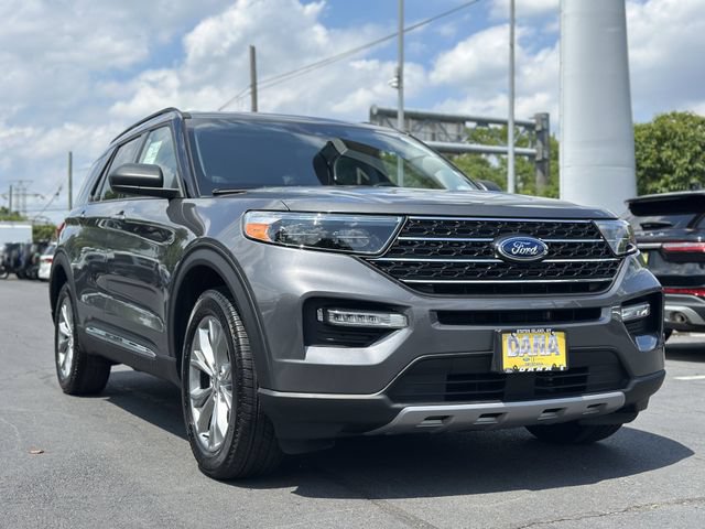 Certified 2023 Ford Explorer XLT w/ Equipment Group 202A AWD/4WD image 47