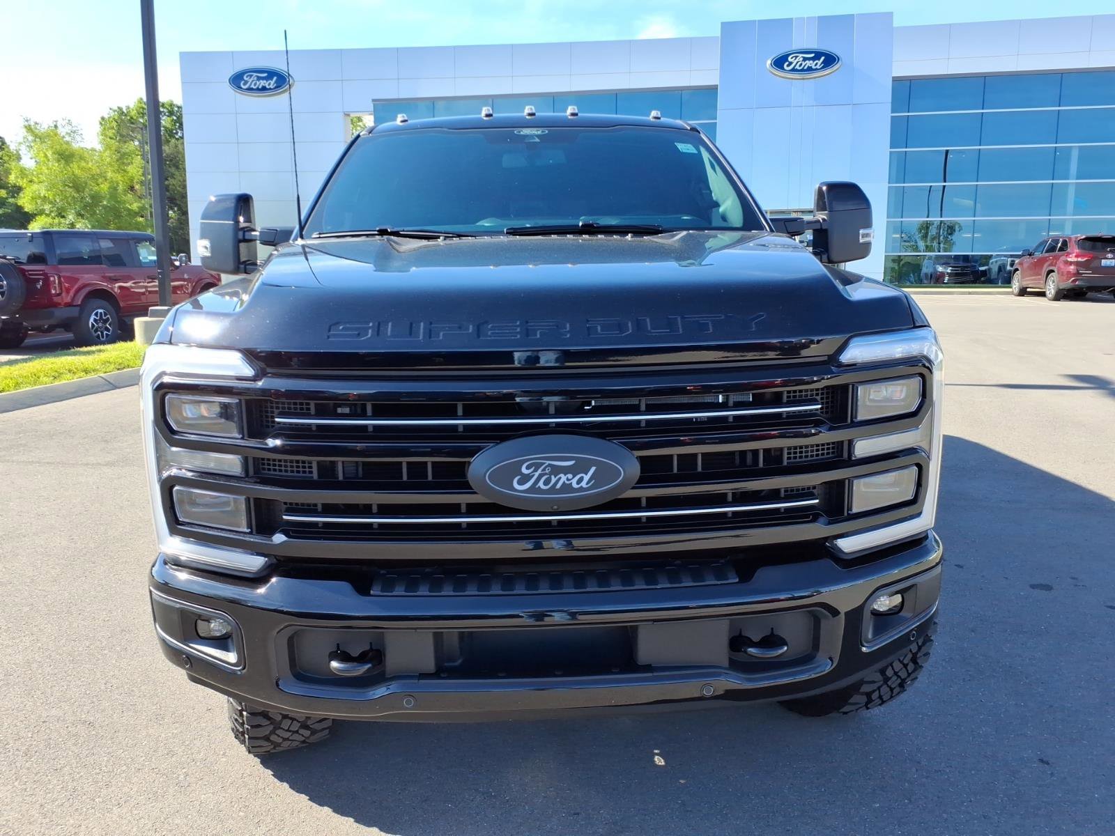 Certified 2026 Ford F250 Platinum w/ Tremor Off-Road Package AWD/4WD image 8