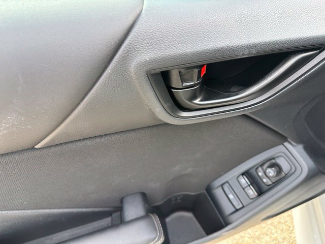 Used 2023 Toyota GR86 RWD image 13