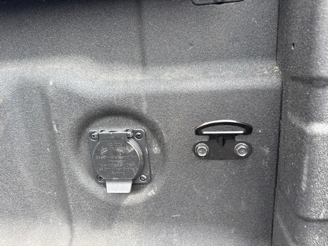 Used 2023 Nissan Frontier PRO-4X w/ Pro Convenience Package AWD/4WD image 44