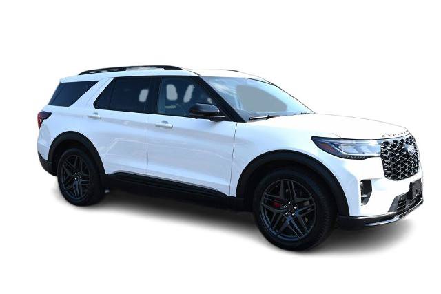 Certified 2025 Ford Explorer ST AWD/4WD image 3