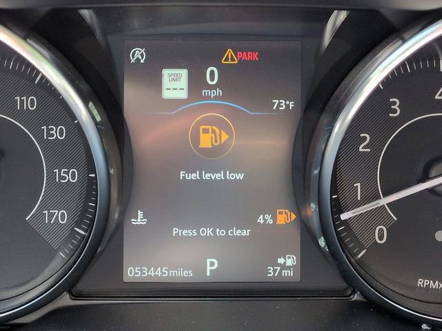 Used 2019 Jaguar E-PACE SE image 36